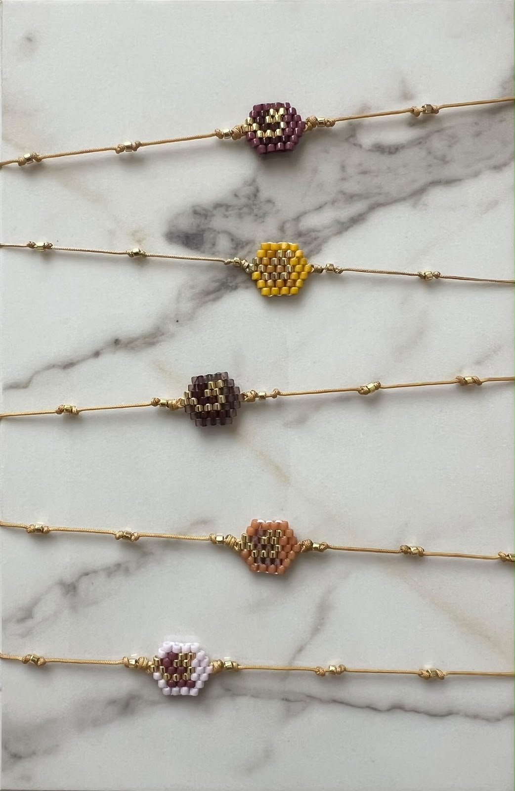 ROSA KNOT