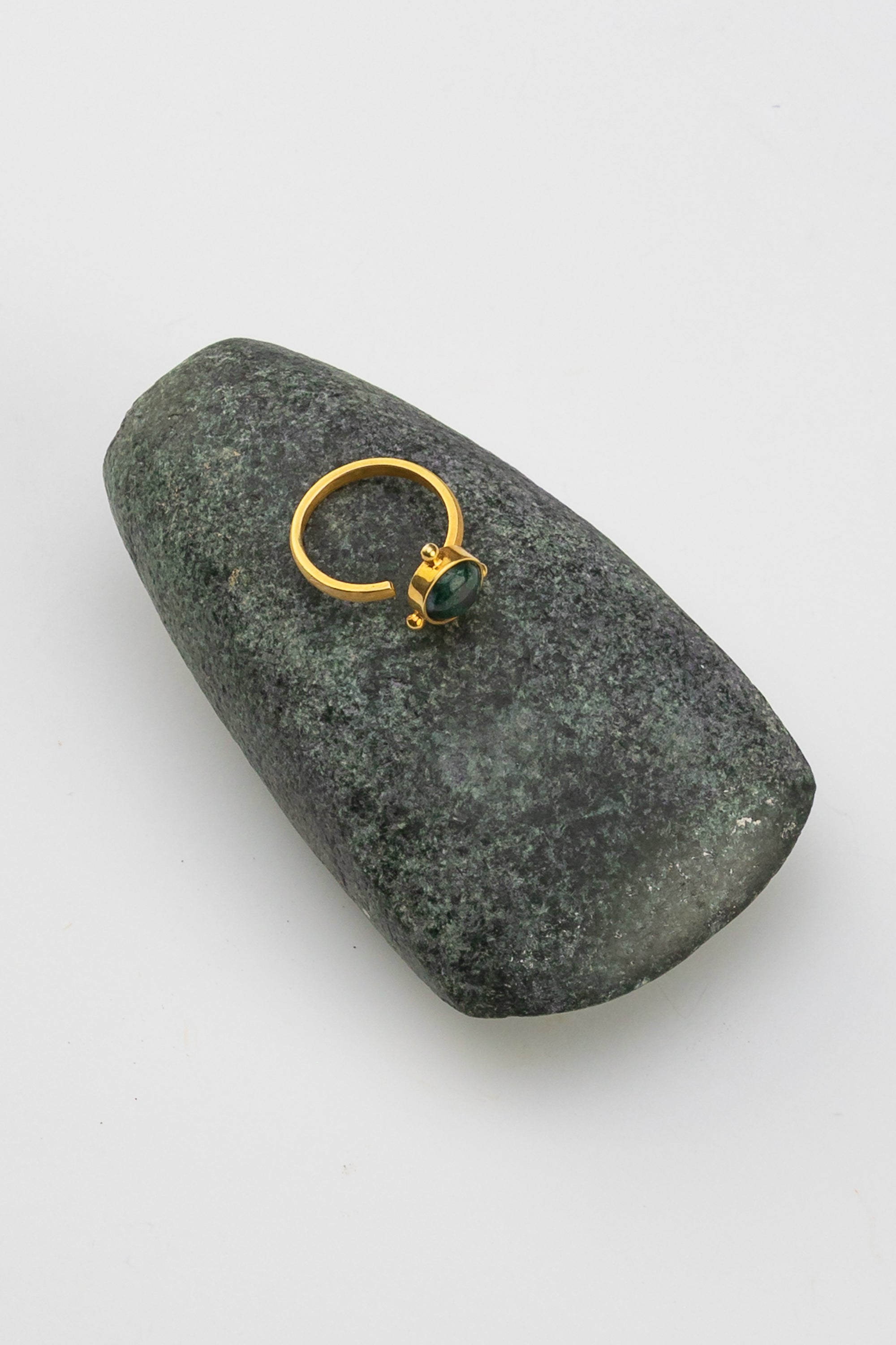 TUNA SILVESTRE | SOL